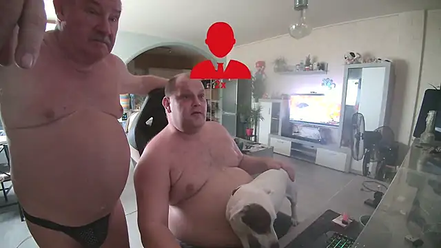 Snapshot of Hotfire-112 chatting on April 2026 05:55:01 PM Hotfire-112 online show from April 2026 05:55:01 PM