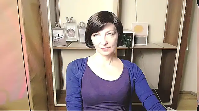  AngeliaFlow  online show from May 2026 08:32:02 AM