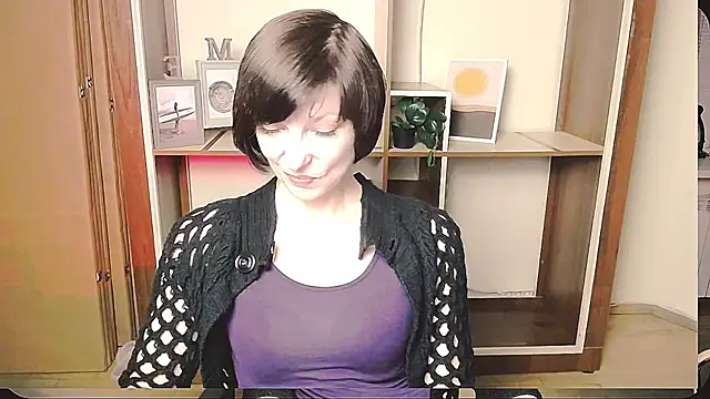  AngeliaFlow  online show from May 2026 08:34:01 AM