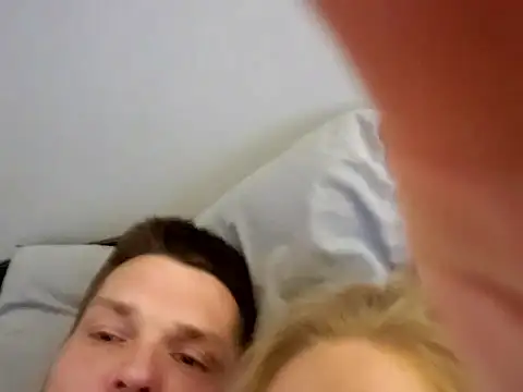 Snapshot of xxxamysmanxxx chatting on April 2026 06:30:01 AM xxxamysmanxxx online show from April 2026 06:30:01 AM