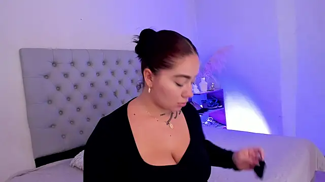 Morgan Wright online show from November 2025 07:45:02 PM