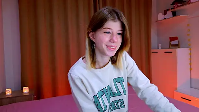 Bella amory online show from November 2025 03:01:02 PM