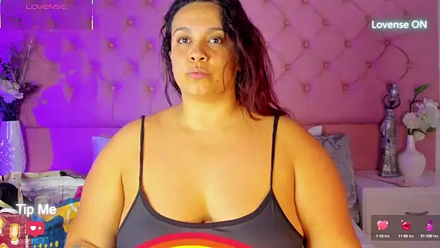 KourtneyEvans online show from September 2025 07:35:01 PM