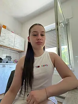 Daria-maus24 online show from May 2026 11:38:01 AM