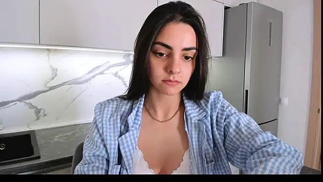 EmiliaZen online show from February 2025 01:51:02 PM