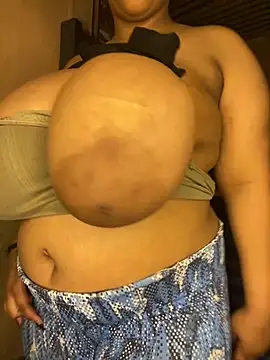 Snapshot of NonoGotBoobies chatting on November 2025 08:20:02 AM NonoGotBoobies online show from November 2025 08:20:02 AM