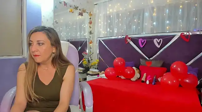 Snapshot of Dary_walker chatting on February 2025 06:12:01 PM Dary walker online show from February 2025 06:12:01 PM