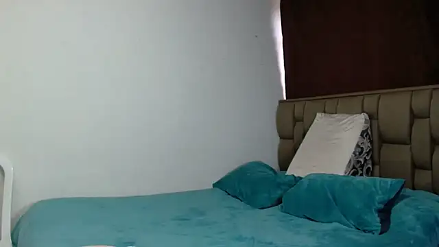 Snapshot of PenelopeMist chatting on September 2025 09:48:02 PM PenelopeMist online show from September 2025 09:48:02 PM