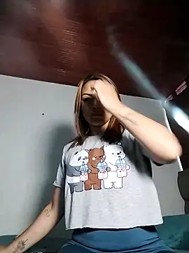 Snapshot of PenelopeMist chatting on September 2025 06:57:01 PM PenelopeMist online show from September 2025 06:57:01 PM