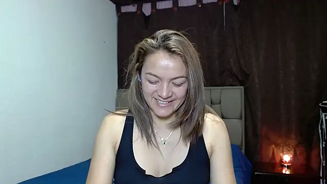 Snapshot of PenelopeMist chatting on November 2025 03:53:02 AM PenelopeMist online show from November 2025 03:53:02 AM