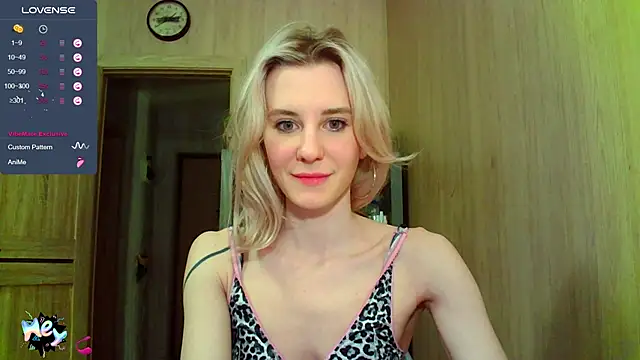 Caramel piegirl online show from March 2025 10:08:02 PM