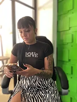 Snapshot of Dulce__Boyd chatting on November 2025 01:36:01 PM Dulce Boyd online show from November 2025 01:36:01 PM