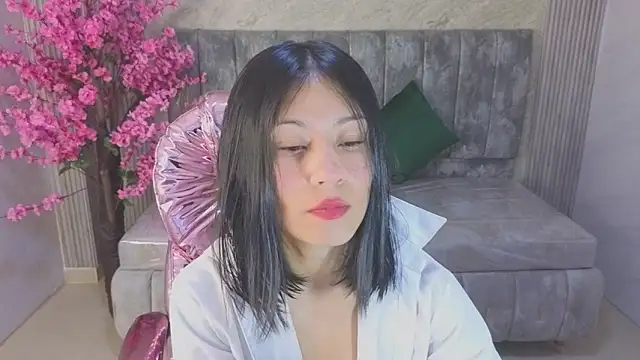 salome stockman s online show from January 2026 01:04:01 PM