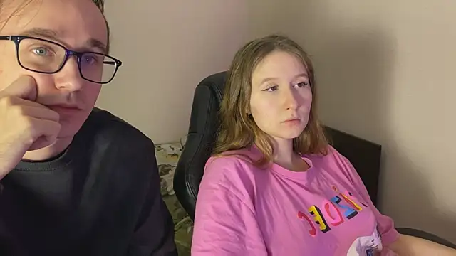 Sabrinaanddaniel online show from November 2025 09:21:02 PM