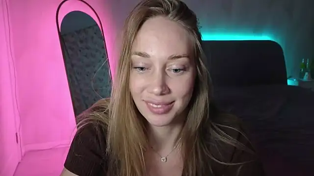 Engel 13 online show from November 2025 06:18:01 PM