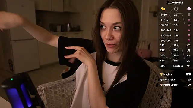 alexa feels  online show from February 2025 06:30:02 PM