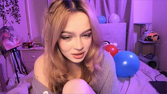 Snapshot of MiaRanki chatting on February 2026 10:50:02 PM MiaRanki online show from February 2026 10:50:02 PM