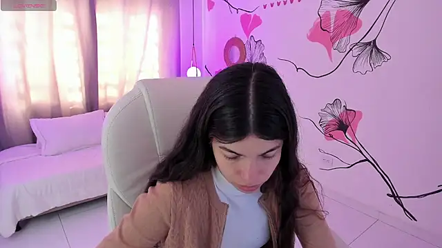 Isabela Fiorelli online show from May 2026 01:40:01 PM