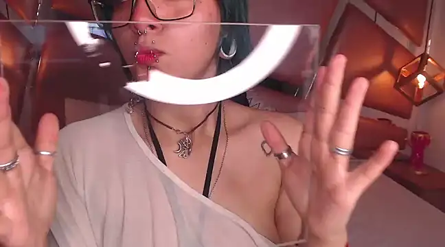 Snapshot of DarkMysterysF chatting on February 2025 10:09:02 PM DarkMysterysF online show from February 2025 10:09:02 PM