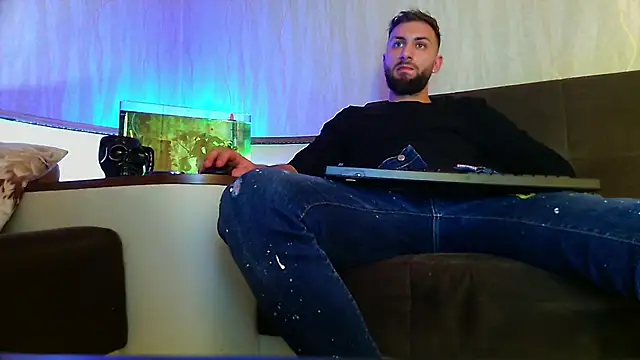 JamieNoxus online show from March 2025 11:53:01 PM