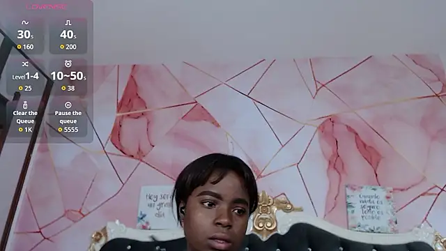 LindaBird online show from January 2026 09:09:02 PM