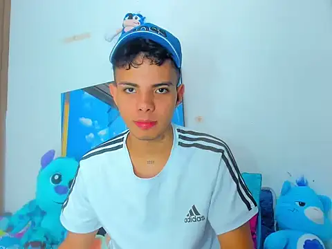 Alessandro 1610 online show from March 2025 02:01:02 PM