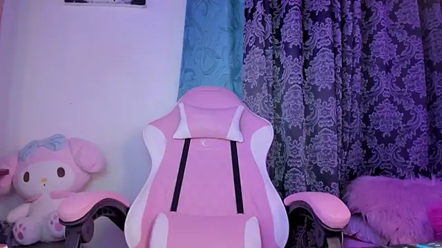 Snapshot of mikusitq_ chatting on March 2025 11:20:02 PM mikusitq online show from March 2025 11:20:02 PM