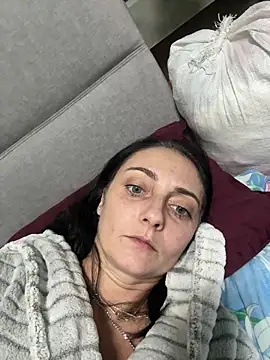 Miroslava1247 online show from December 2025 06:24:02 PM