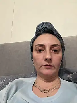 Miroslava1247 online show from April 2026 07:33:02 PM