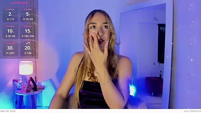 Emylyjonhs online show from February 2026 08:47:01 PM