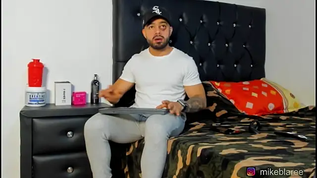 mikeblaree online show from March 2026 04:35:01 PM