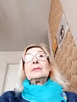 Snapshot of SophiaSky6037 chatting on February 2025 07:45:01 AM SophiaSky6037 online show from February 2025 07:45:01 AM