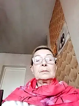 Snapshot of SophiaSky6037 chatting on February 2025 05:09:01 AM SophiaSky6037 online show from February 2025 05:09:01 AM