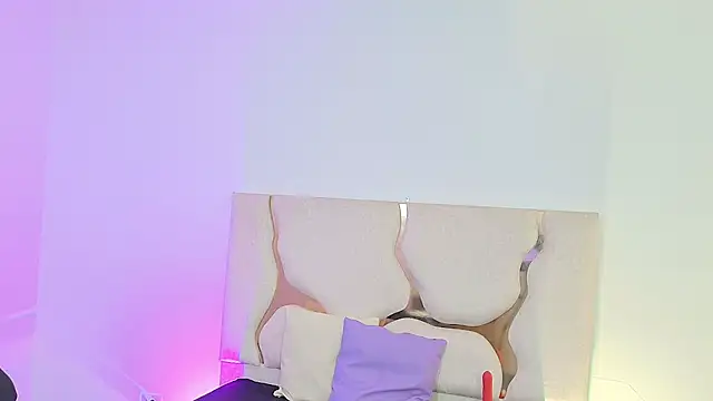 Snapshot of Issa_tay1 chatting on March 2025 06:05:01 AM Issa tay1 online show from March 2025 06:05:01 AM