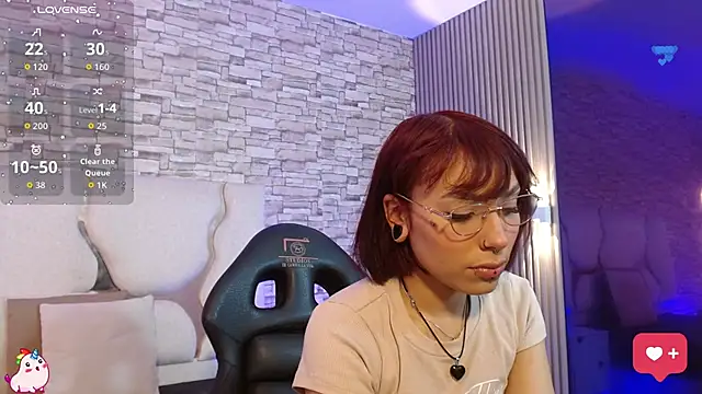 Snapshot of Issa_tay1 chatting on October 2025 07:47:01 PM Issa tay1 online show from October 2025 07:47:01 PM