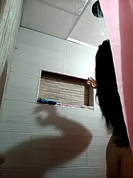 kimbadazz online show from March 2025 09:46:02 PM