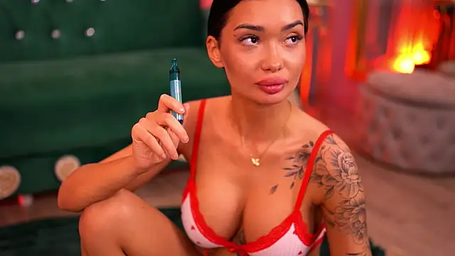 Snapshot of SashaFerrera chatting on February 2025 01:48:02 AM SashaFerrera online show from February 2025 01:48:02 AM