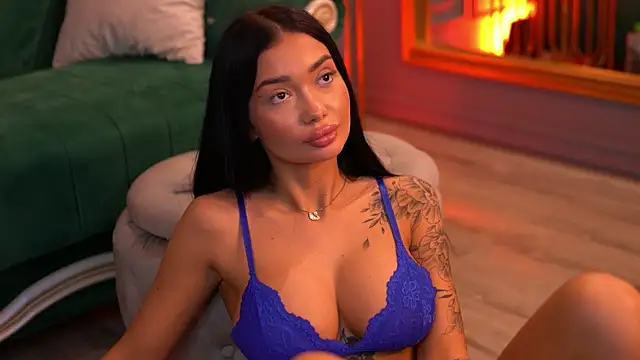 Snapshot of SashaFerrera chatting on March 2025 01:46:01 AM SashaFerrera online show from March 2025 01:46:01 AM