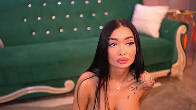 Snapshot of SashaFerrera chatting on March 2025 07:29:02 PM SashaFerrera online show from March 2025 07:29:02 PM