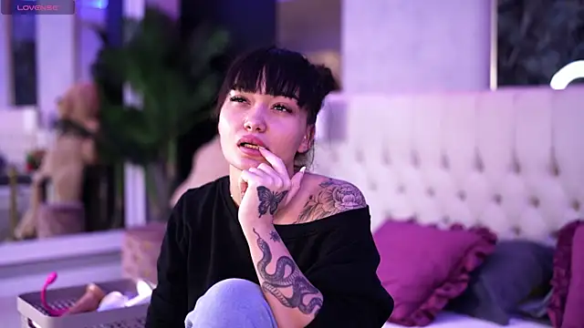 Snapshot of SashaFerrera chatting on October 2025 07:38:02 PM SashaFerrera online show from October 2025 07:38:02 PM