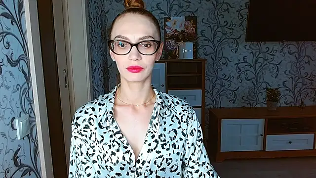 Lady Sunshine  online show from September 2025 06:24:01 AM