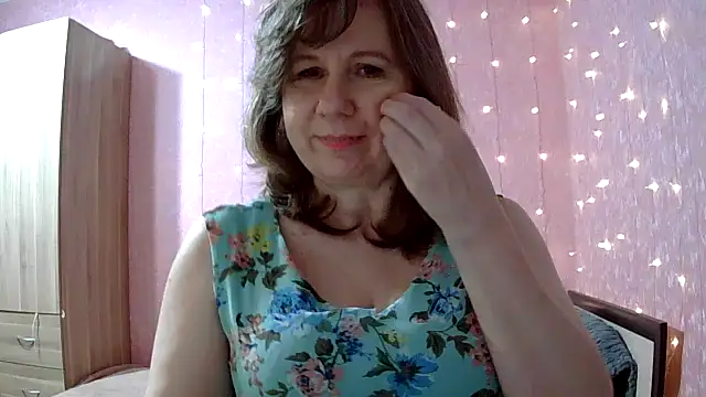 Snapshot of Starsan chatting on February 2026 05:06:02 PM Starsan online show from February 2026 05:06:02 PM