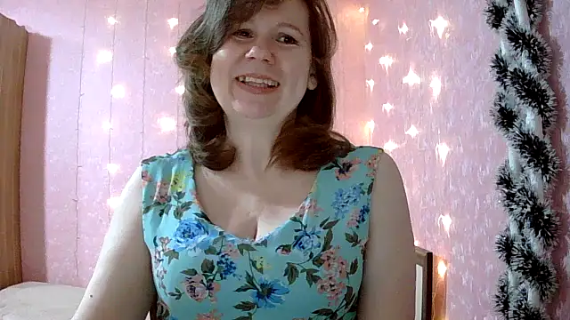 Snapshot of Starsan chatting on February 2026 04:02:02 PM Starsan online show from February 2026 04:02:02 PM