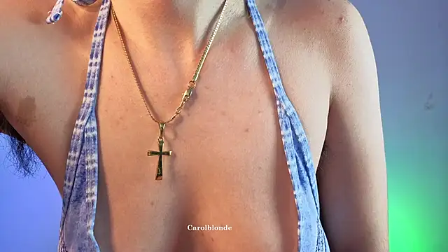 Snapshot of Carolblonde chatting on July 2026 03:06:02 AM Carolblonde online show from July 2026 03:06:02 AM