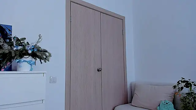 marilinaal online show from March 2025 10:15:02 AM