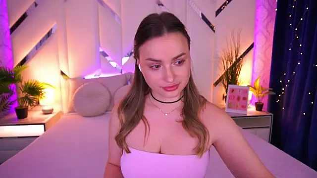 LindsieGreyy online show from February 2026 02:35:01 PM
