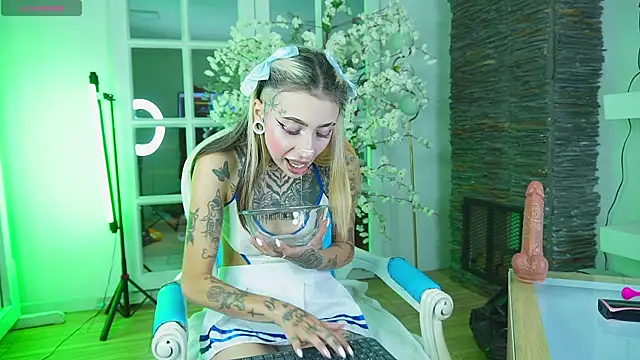 miss   angel online show from April 2026 11:01:01 AM