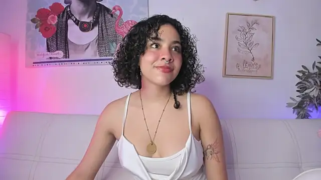 Snapshot of Dhalila_ chatting on March 2025 01:21:02 AM Dhalila online show from March 2025 01:21:02 AM