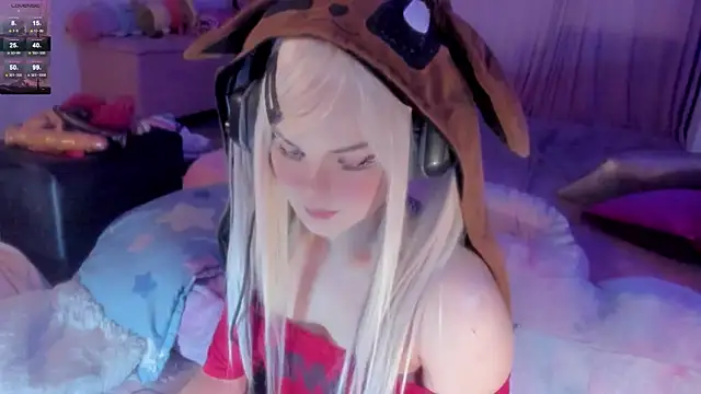 Snapshot of Angelica_Reborn chatting on October 2025 01:04:02 AM Angelica Reborn online show from October 2025 01:04:02 AM