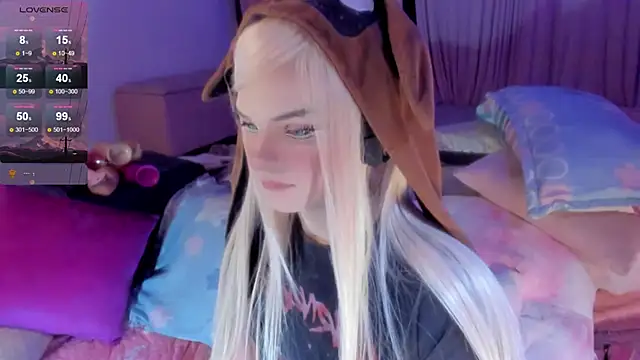 Snapshot of Angelica_Reborn chatting on November 2025 06:29:02 AM Angelica Reborn online show from November 2025 06:29:02 AM